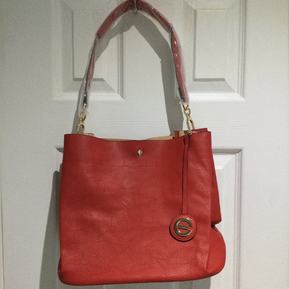 BNWT Elizabeth Grant Red Leather Shoulder Bag with Gold Accent